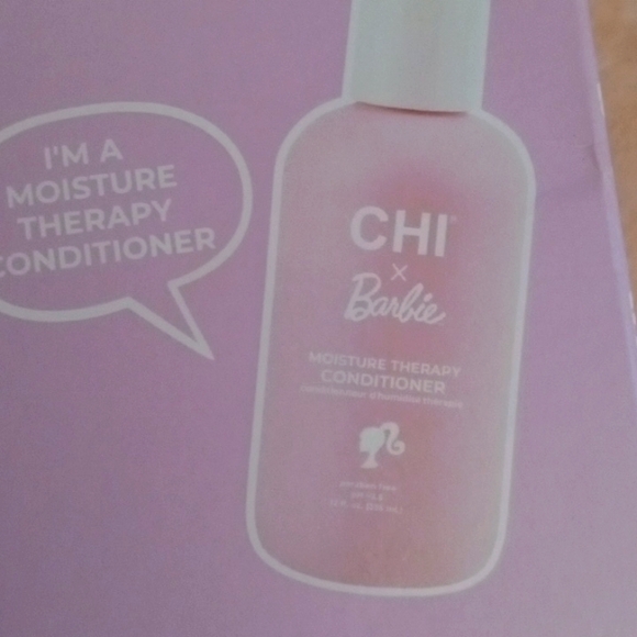Chi x Barbie Collection Dream Pink 3 Piece Set plus NEW holographic travel bag main image 7